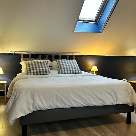 Bed and Breakfast Le D'Tour Gourmand Toulouse-le-Chateau Esterno foto