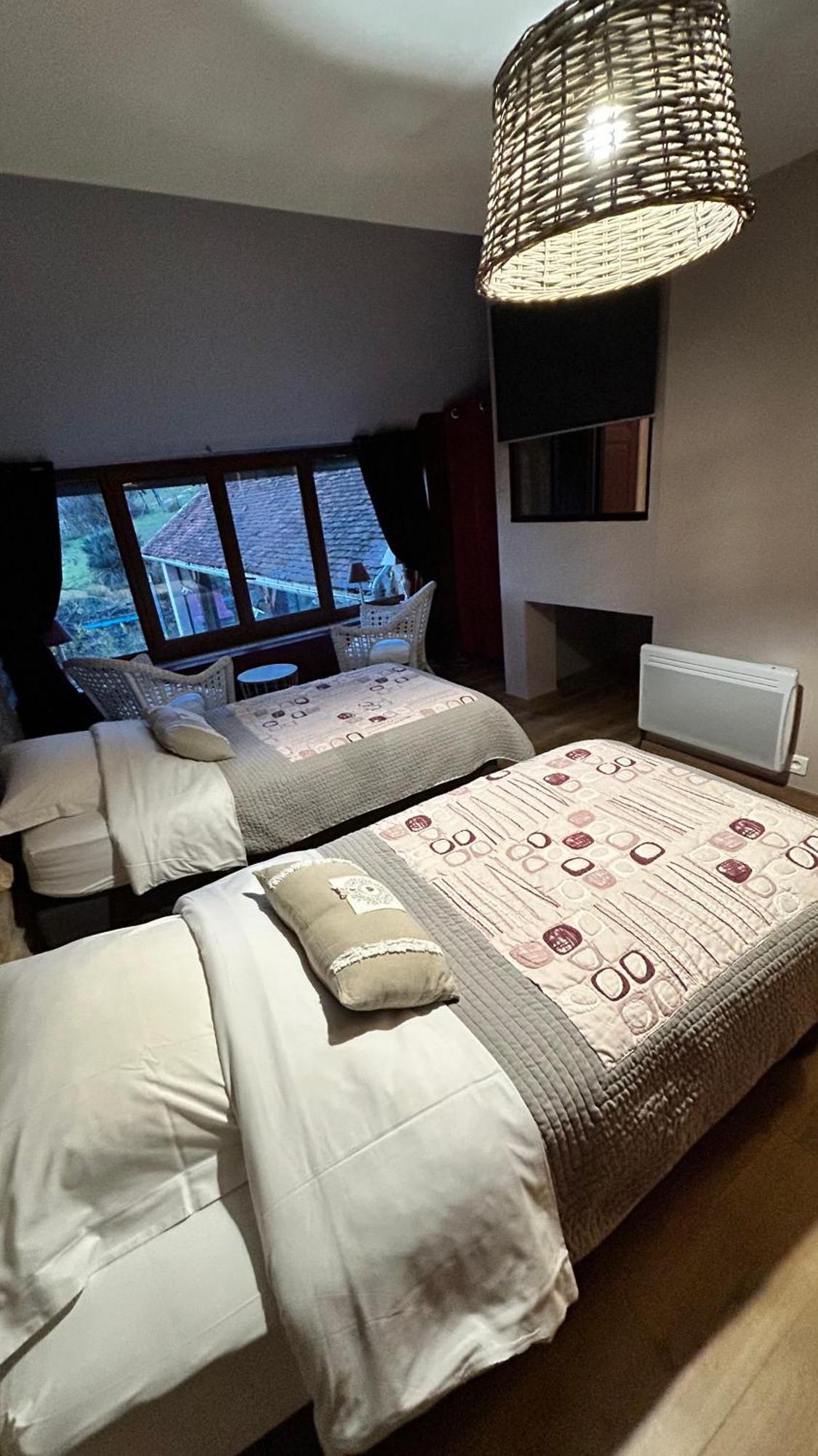 Bed and Breakfast Le D'Tour Gourmand Toulouse-le-Chateau Esterno foto