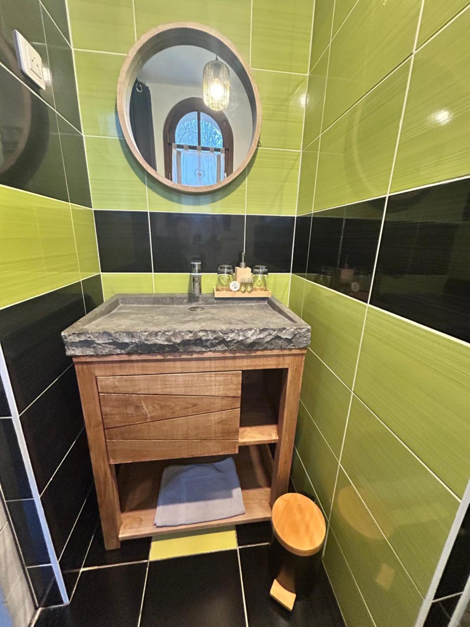 Bed and Breakfast Le D'Tour Gourmand Toulouse-le-Chateau Esterno foto