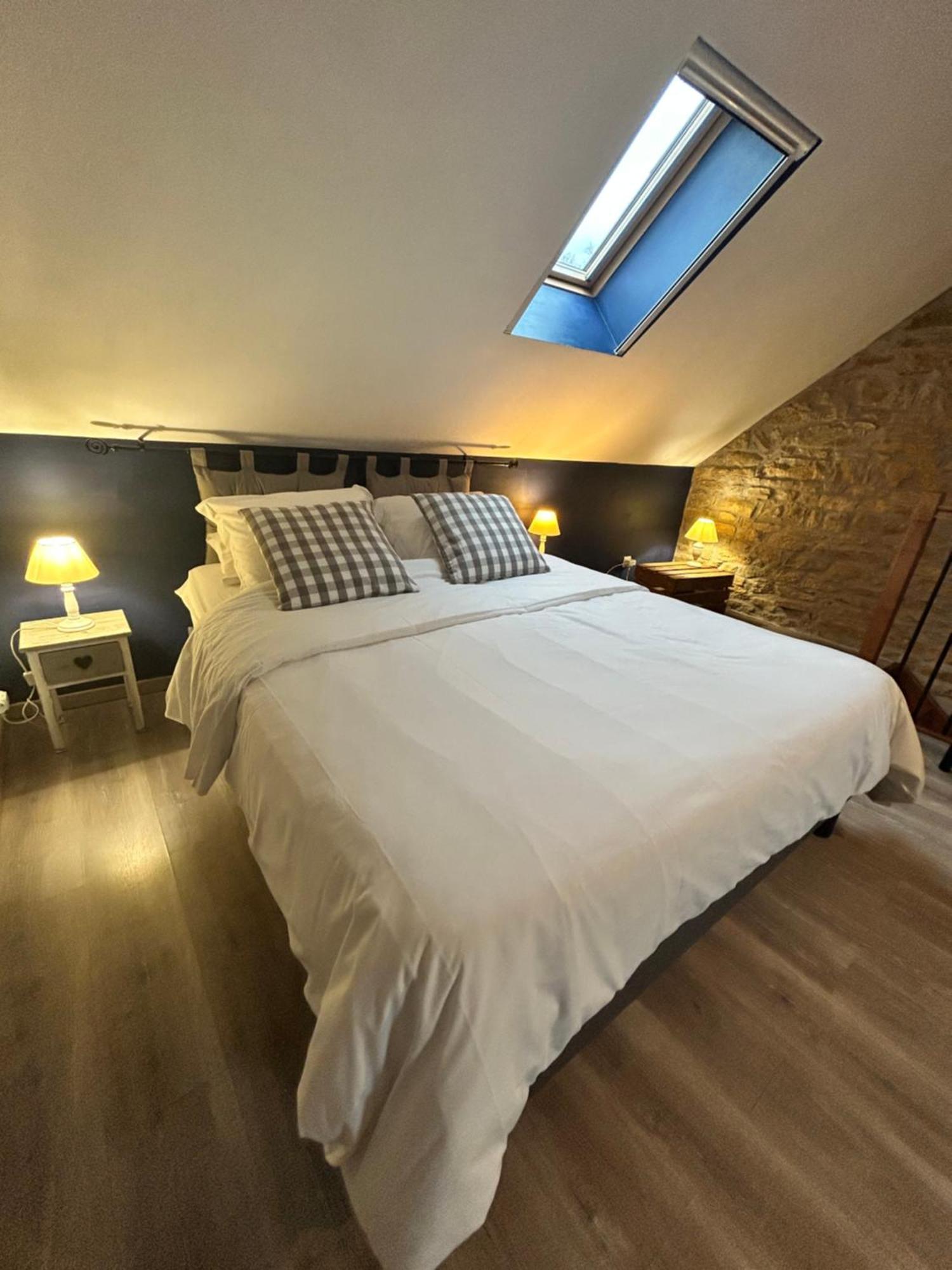 Bed and Breakfast Le D'Tour Gourmand Toulouse-le-Chateau Esterno foto